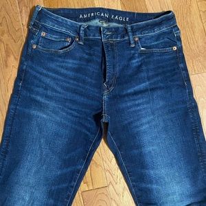 American Eagle Men’s jeans 33x34 dark wash
